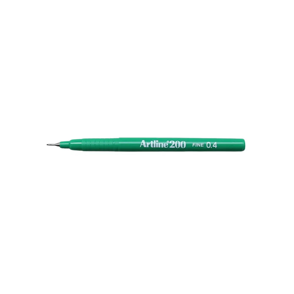 Artline 200 Fine keçe uçlu yazı kalemi yeşil gövde, üzerinde Artline 200 FINE 0.4 baskısı, tam boy