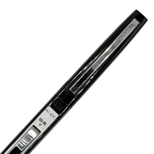 Uni Mitsubishi Pecker Vintage Versatil Kalem 0.5 mm