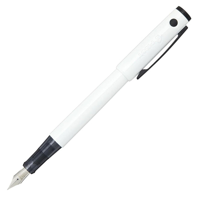 Pilot Explorer Dolma Kalem Beyaz Medium