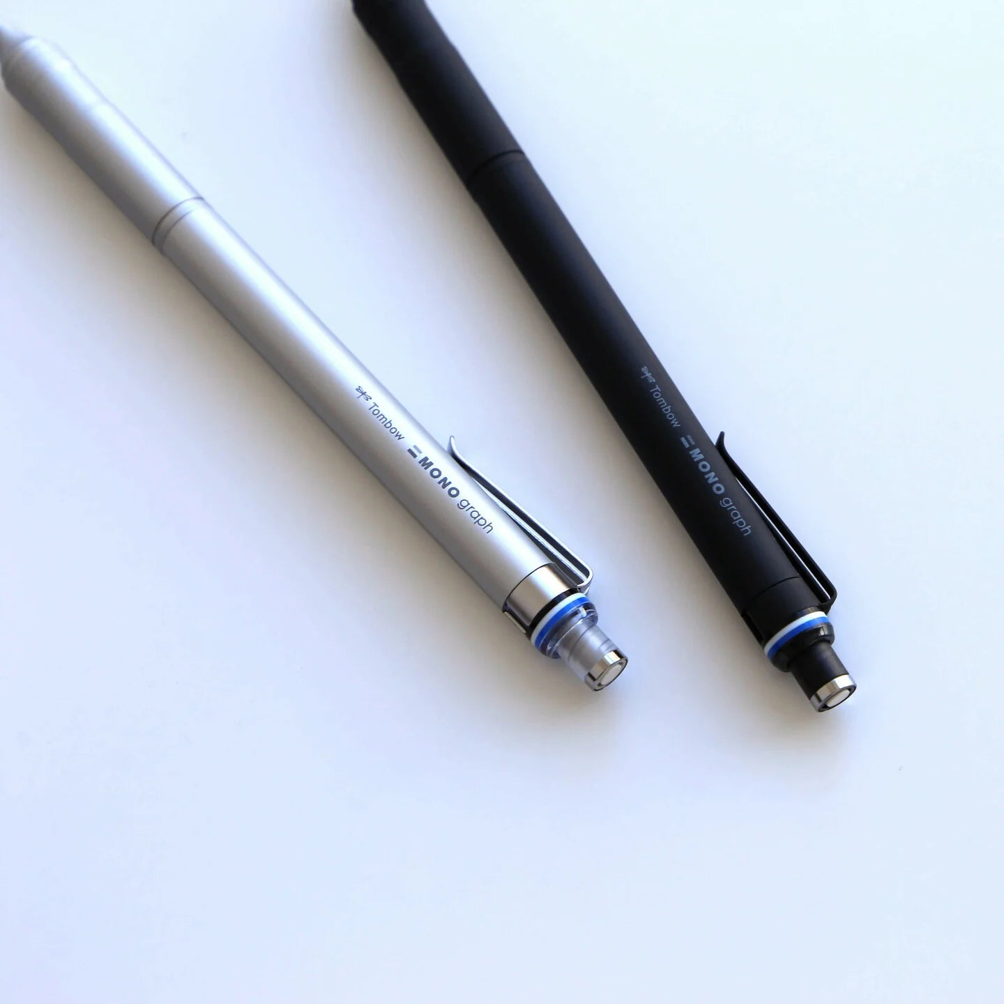 Tombow Mono Graph Fine Versatil Kalem Gümüş 0.5 mm