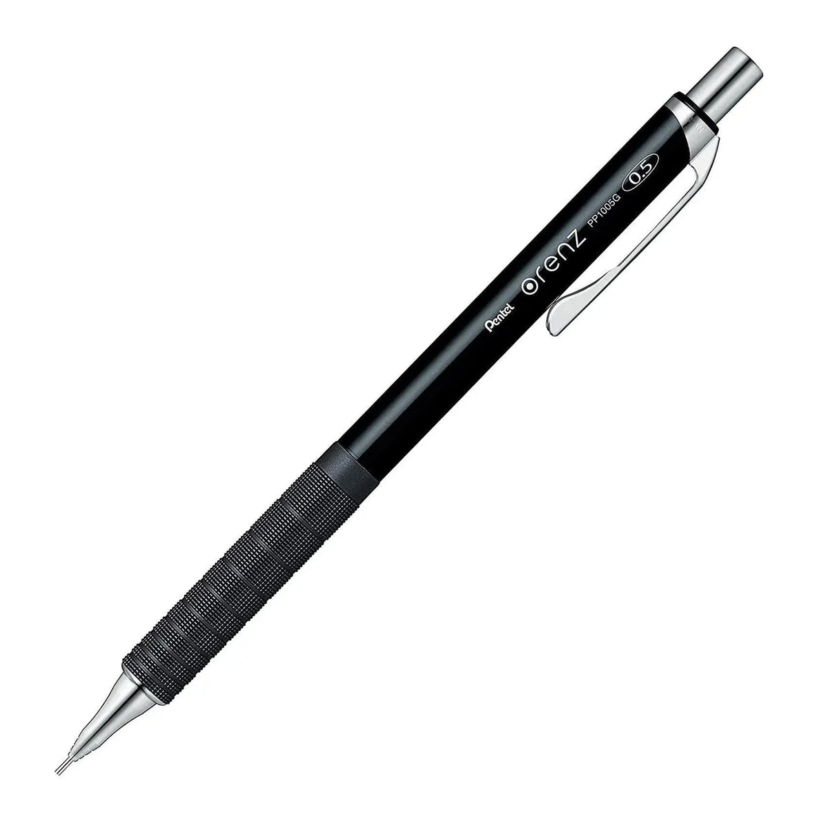 Pentel Orenz Metal Grip versatil kalem siyah gövde, PP1005G ve 0.5 baskısıyla tam boy çapraz görünüm