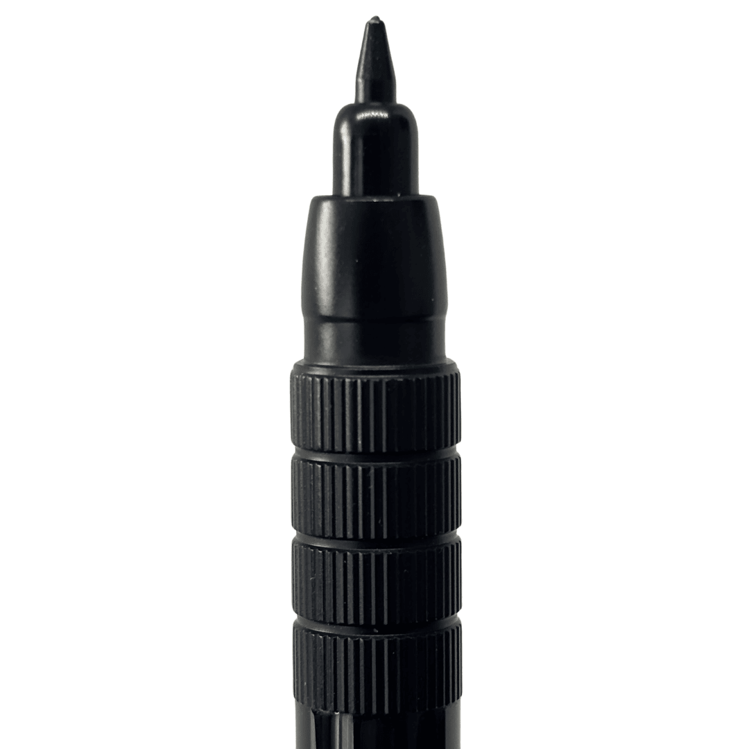 Pilot Automac E-500 uç kovanı ile dört sıra tırtıklı kavrama bileziği, dikey makro çekim