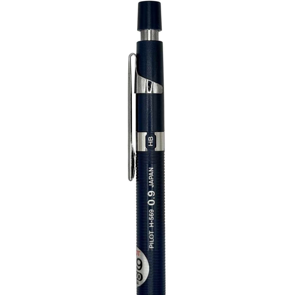 Pilot H-569 üst bölümü, HB penceresi ve 0.9 JAPAN gövde baskısı dikey yakın çekim