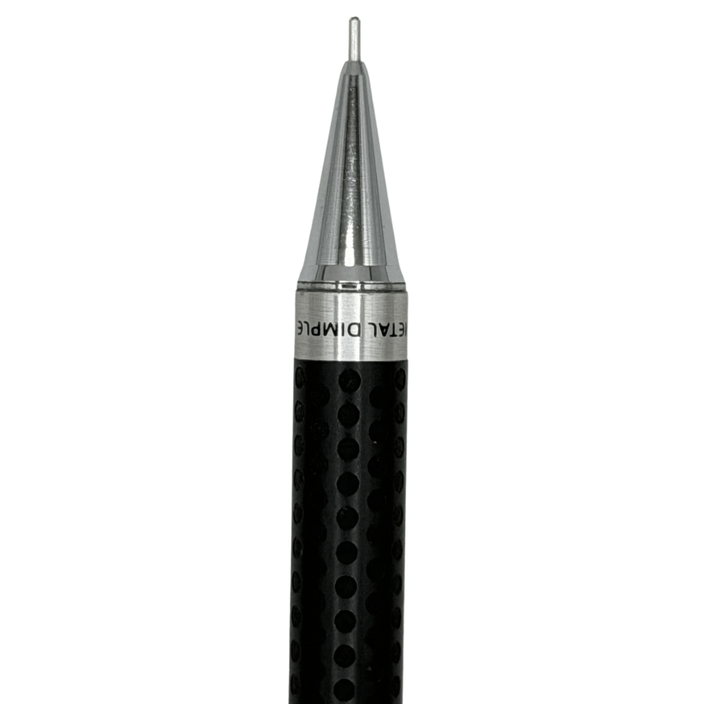 Tombow Dimple krom koni ucu ve METAL DIMPLE yazan bileziği, uç yukarı bakan makro