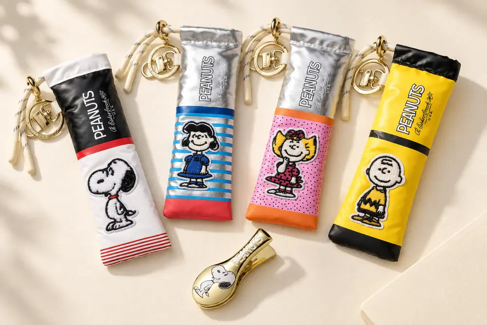 Snoopy, Lucy, Sally ve Charlie Brown kılıfları ile Snoopy metal klips