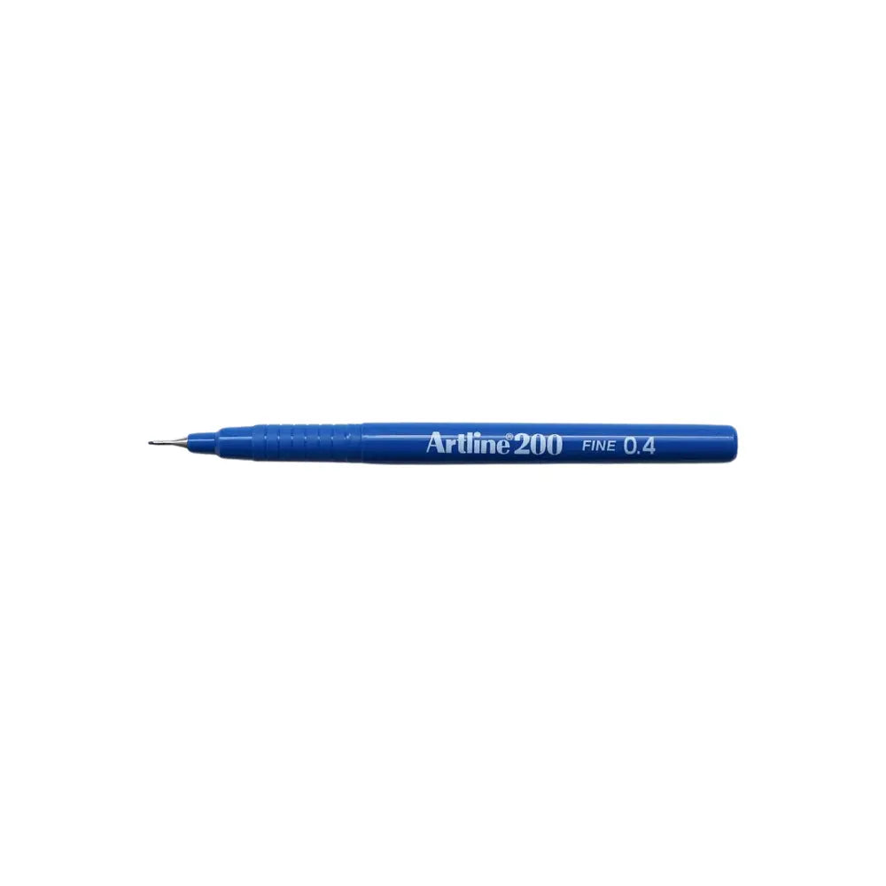 Artline 200 Fine keçe uçlu yazı kalemi, mavi gövde ve 0.4 mm baskısı, yatay tam boy