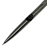 Pilot 2000 vintage kalemin PILOT 2000 0.5 etiketi ve konik ön ucu, çapraz yakın çekim