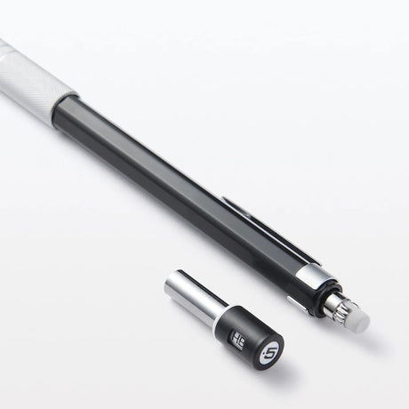 MUJI Versatil Kalem Siyah 0.5 mm