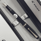 Pilot Custom 74 Dolma Kalem Dark Blue - 14K Altın Uç, M
