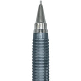 Tombow Non Stop kalemin konik metal ucu makro, yivli gri kavramanın üstünde