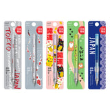 Tombow Mono Graph Japan Limited serisinin beş ayrı blisteri; Tokyo, koi, uğur kedisi, shiba ve Japan