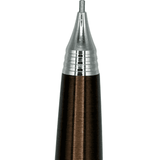 Pentel SG vintage kalemin kademeli krom koni ucu ve ince uç borusu makro çekim