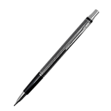 Greatman vintage versatil kalem, kareli guilloche desenli gümüş gövde, tam boy çapraz görünüm, 0.5 mm