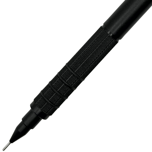 Uni M5-1052 kalemin tırtıklı siyah metal kavrama bölümü ve ince boru ucu yakın çekim