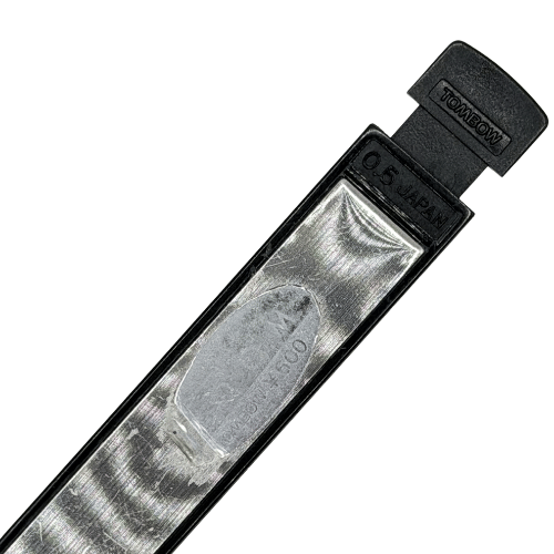 Tombow Zoom 606SH üst gövdede TOMBOW ve 0.5 JAPAN baskısı ile eski fiyat etiketi