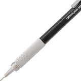 Pentel Graphgear 500 kalemin tırtıklı metal kavraması ve ince çelik uç borusu
