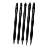 Kokuyo Enpitsu Sharp versatil kalem siyah gövde beş uç kalınlığında yan yana; 0.3, 0.5, 0.7, 0.9 ve 1.3 mm