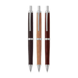 Pilot Legno versatil kalem üç ahşap tonu yan yana, koyu kahve, açık meşe ve kızıl, 0.5 mm