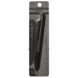 Tombow Mono Graph Tune koyu gri kalemin blister ambalajı, kartta Mono graph TUNE yazısı