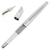 Pentel Kerry kalemin kapağı çıkarılmış hali, büyütülmüş daire içinde uç ve kapak içi detayı