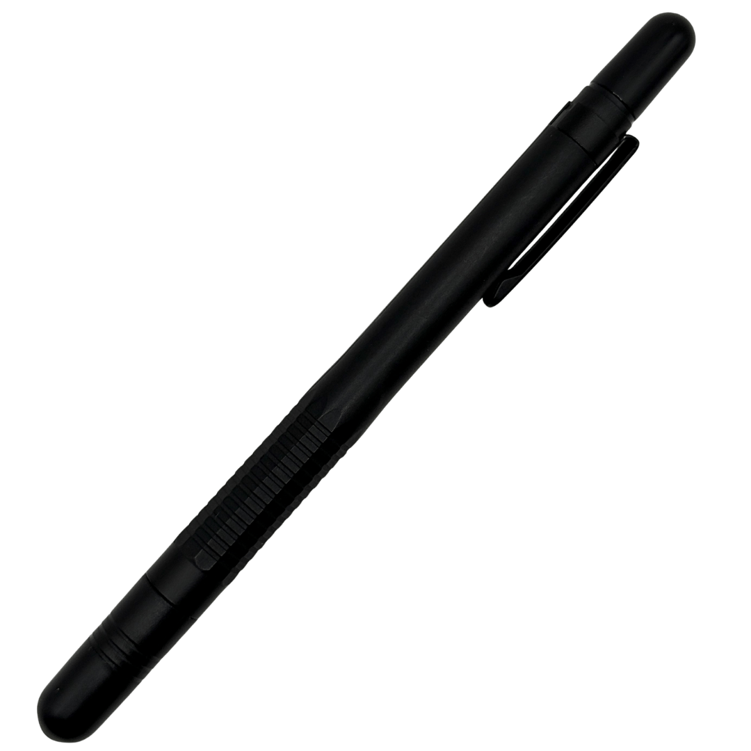 Pentel QX kalemin baskısız arka yüzü, siyah klips ve yivli kavrama bölümü yandan görünüm