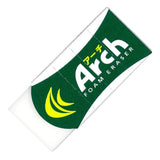 Sakura Arch 60 silgi beyaz gövde ve yeşil sarı Arch Foam Eraser ambalajı, eğik açıdan