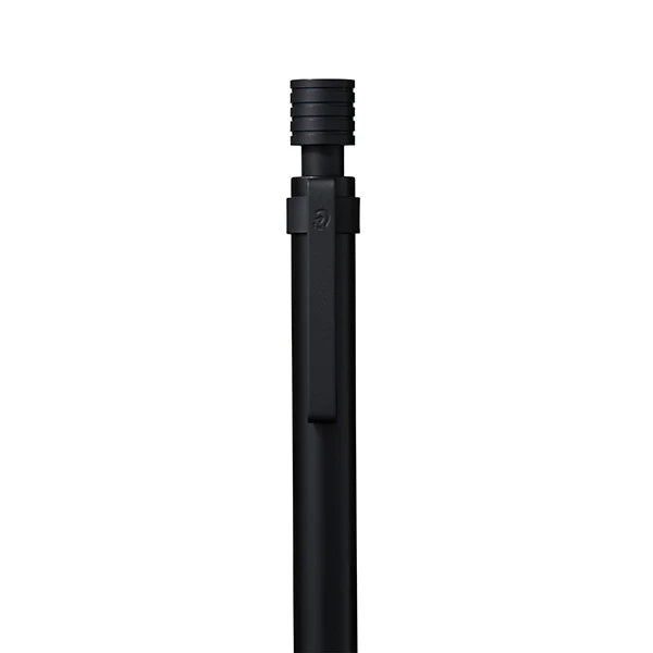 Staedtler 925-35 All Black kalemin siyah klipsi ve tırtıklı tıklama başlığı