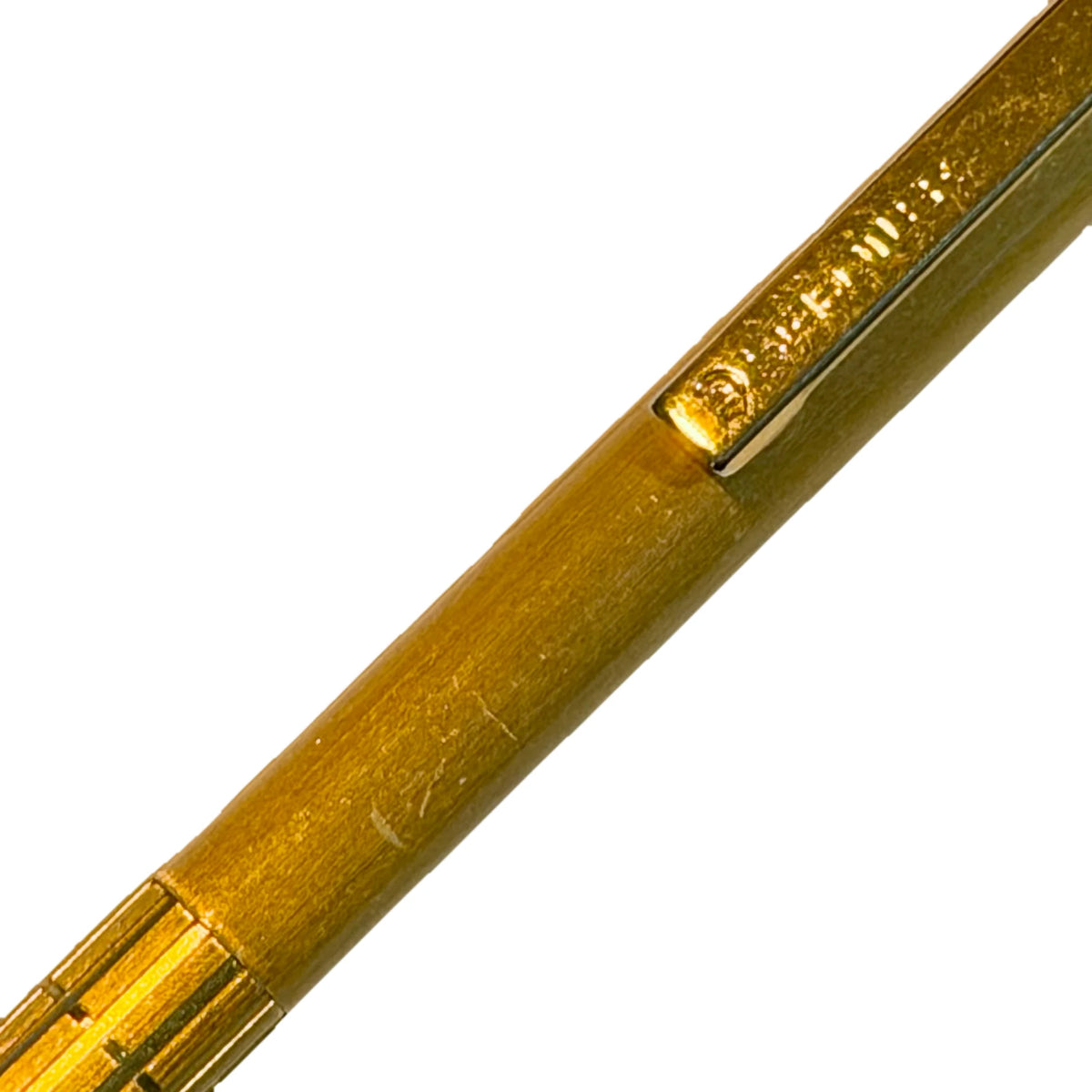 Staedtler Micromatic 777 Gold, gövdedeki izler ve klips
