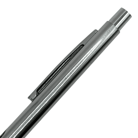 Uni Mitsubishi Jaguar Vintage Versatil Kalem 0.5 mm